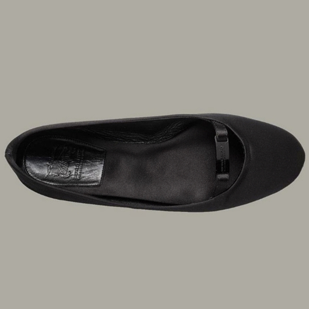 Burberry Satin Slipper - Picture 3 of 7